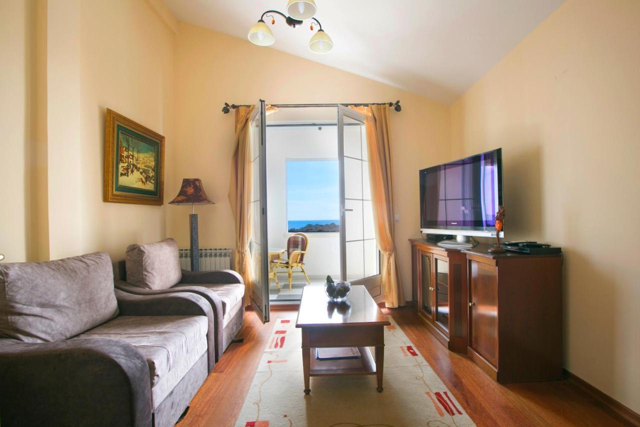 Royal Holiday Apartments Sveti Stefan Esterno foto