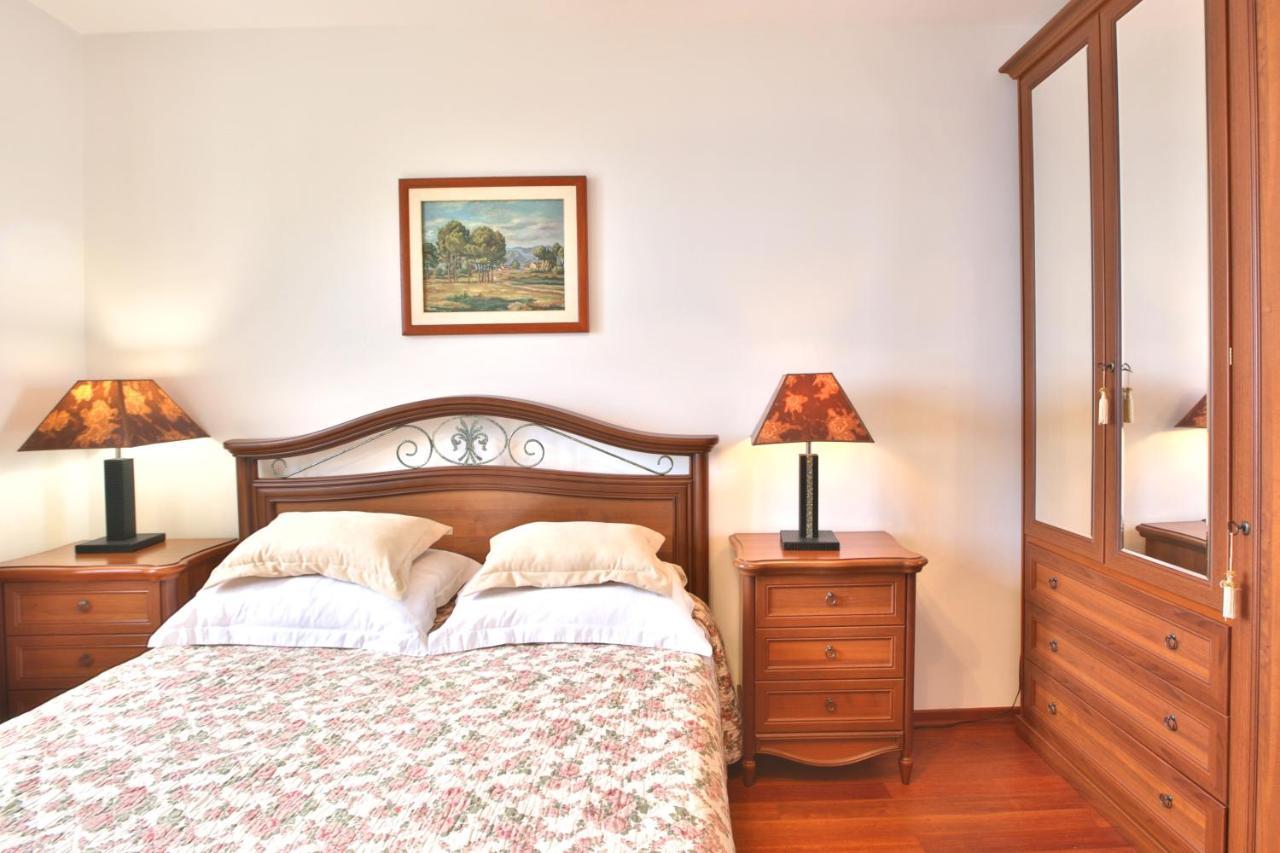 Royal Holiday Apartments Sveti Stefan Esterno foto